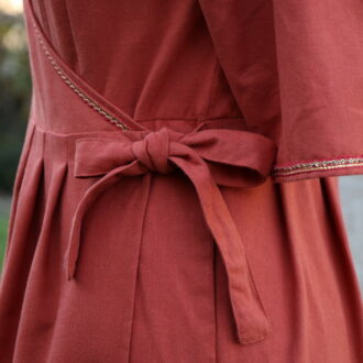 robe portefeuille longue nouée galon oriental Romane