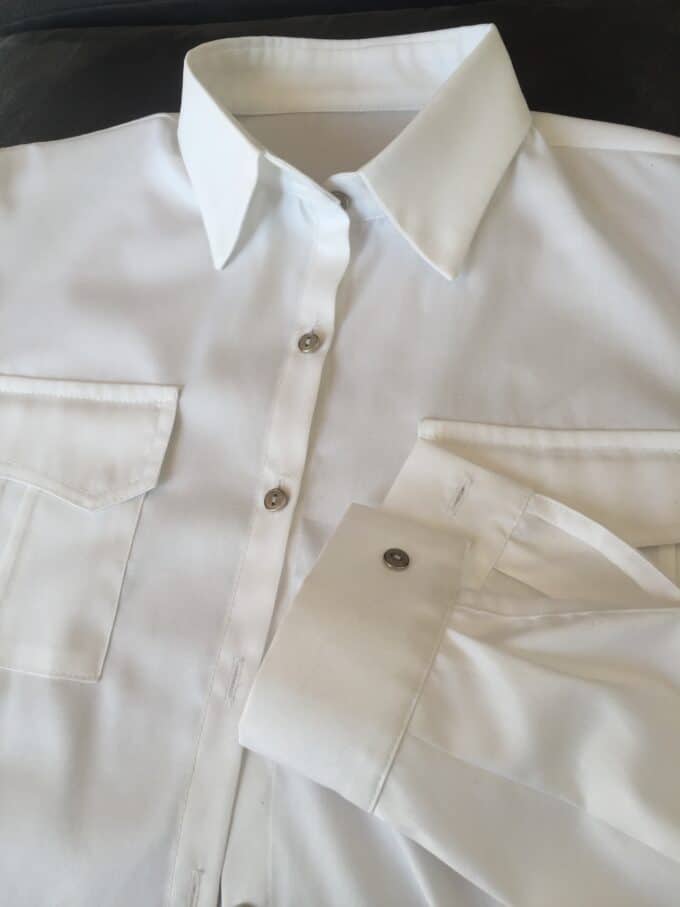 chemisier blanc femme boutonné fait main France Iris