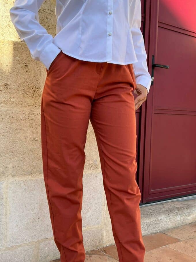 pantalon cigarette créatrice pince Ambre