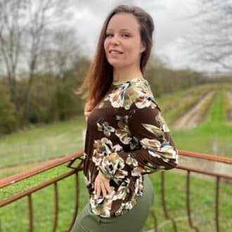 tee-shirt fleurie grosse fleurs automne marron artisanat Kelly