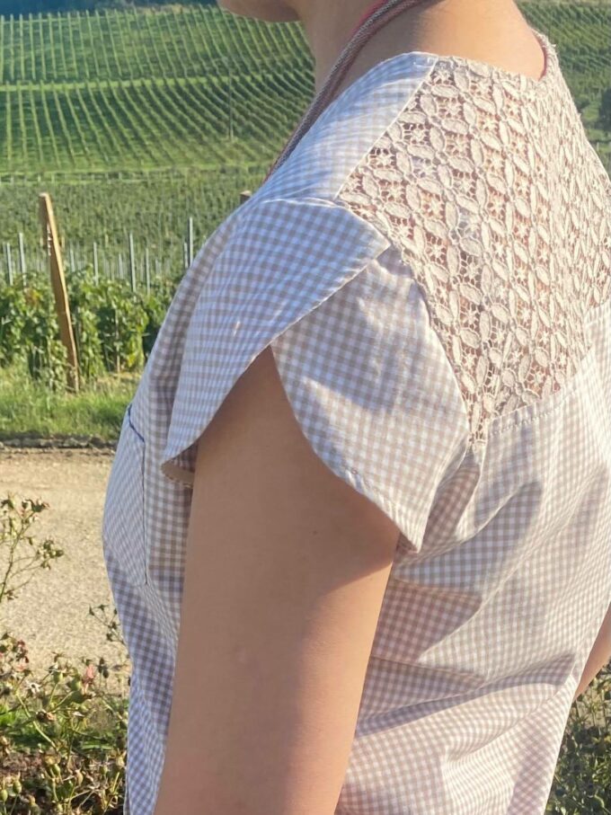 chemisier-delphine-wasni-france-04 chemise vichy boutonné manches courtes fantaisie bi matière coton dentelle Bordeaux France mode créatrice Delphine