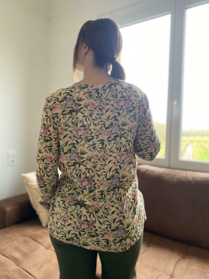 tunique fleurie manche longue col rond découpe fantaisie fabrication française artisanat légère Maëva
