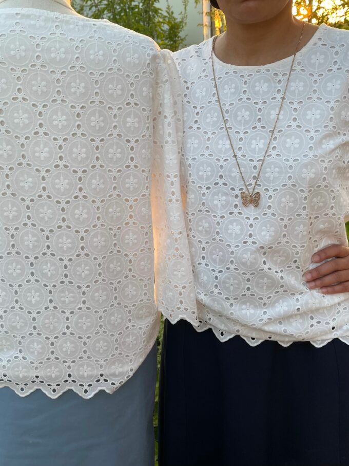 haut coupe droite blanc imprimé fleur broderie bordeaux artisanat